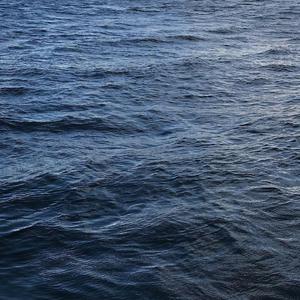 国产清纯女学生被弄高
